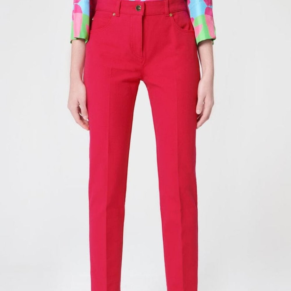 Straight Ankle Jeans